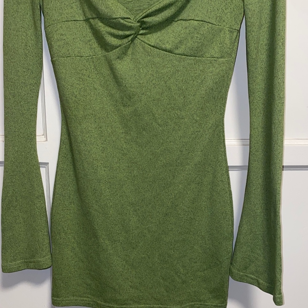 SHEIN Small Green SXY Twist Front Flounce Sleeve Bodycon Dress - Picture 6 of 14